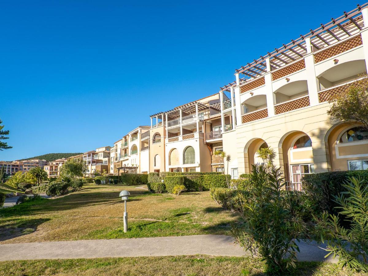 Apartment Village Cap Esterel - Le Village-52 By Interhome Saint-Raphaël 外观 照片