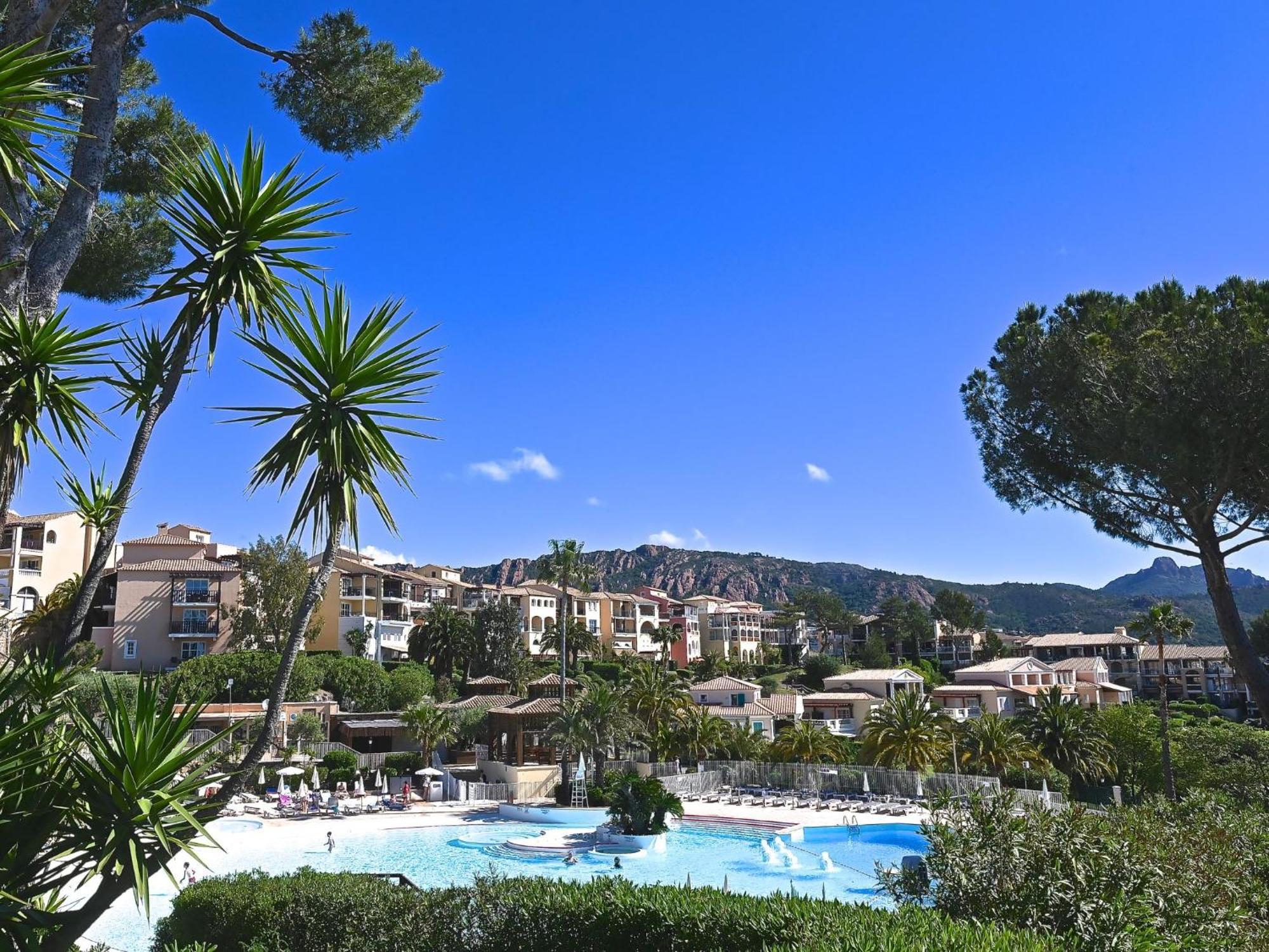 Apartment Village Cap Esterel - Le Village-52 By Interhome Saint-Raphaël 外观 照片