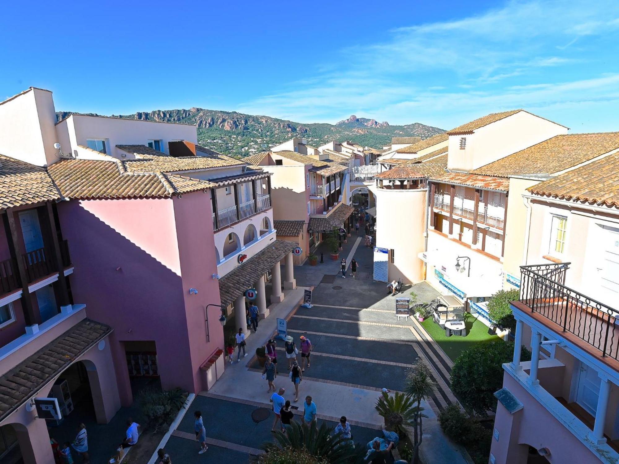 Apartment Village Cap Esterel - Le Village-52 By Interhome Saint-Raphaël 外观 照片
