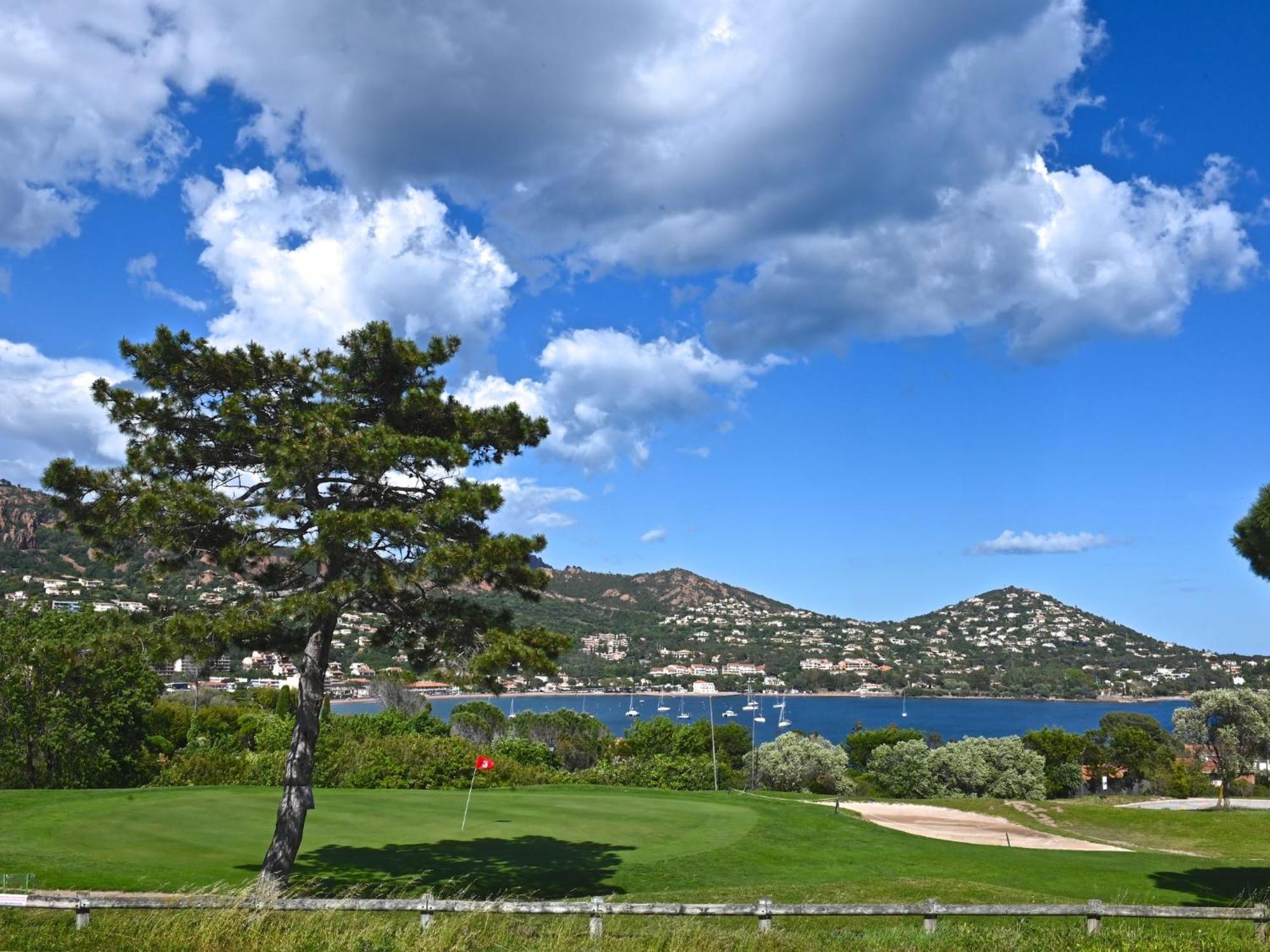 Apartment Village Cap Esterel - Le Village-52 By Interhome Saint-Raphaël 外观 照片