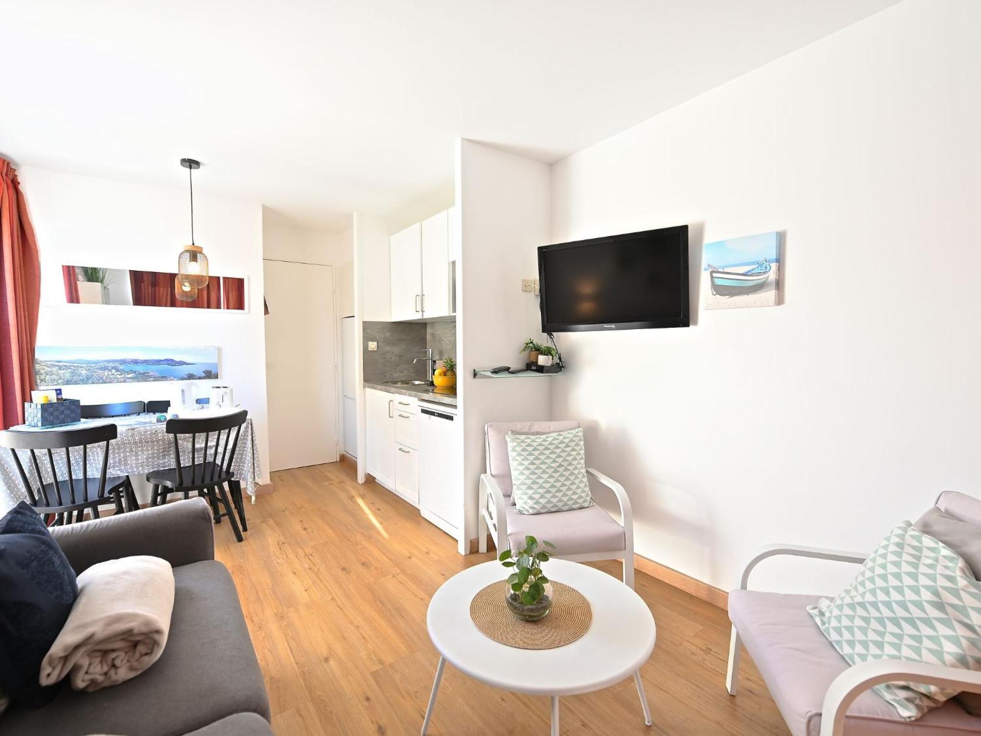 Apartment Village Cap Esterel - Le Village-52 By Interhome Saint-Raphaël 外观 照片