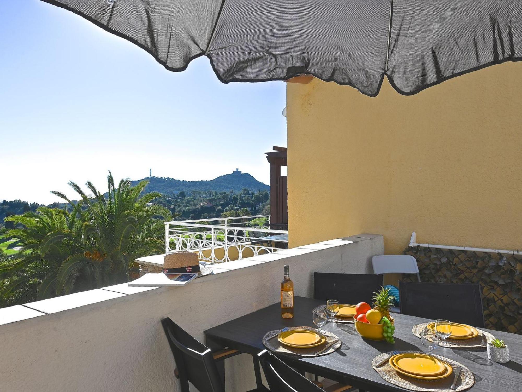 Apartment Village Cap Esterel - Le Village-52 By Interhome Saint-Raphaël 外观 照片